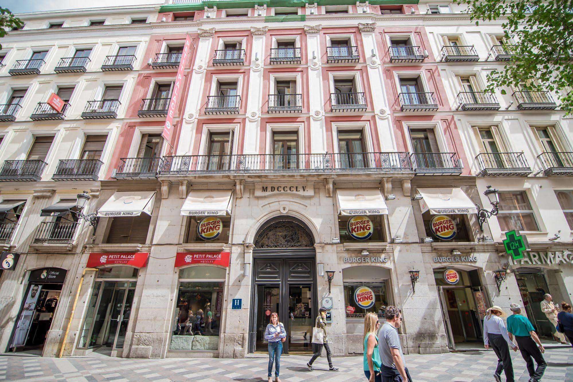 Petit Palace Puerta Del Sol Madrid Exteriér fotografie